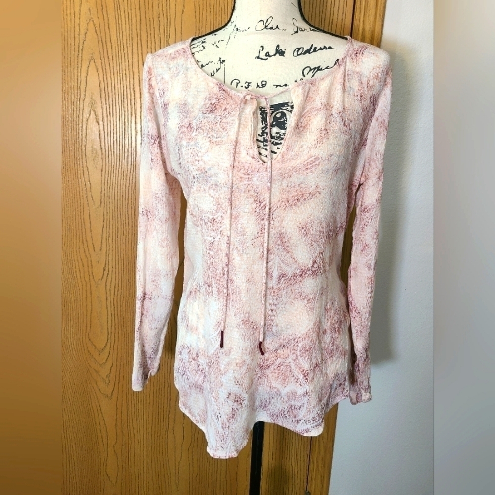 O'Neill boho paisley print v-neck lightweight beach top